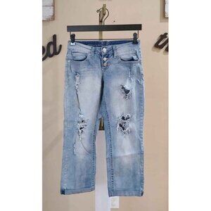 Size 27 Premium Vanity Collection Capri Stretch Jeans